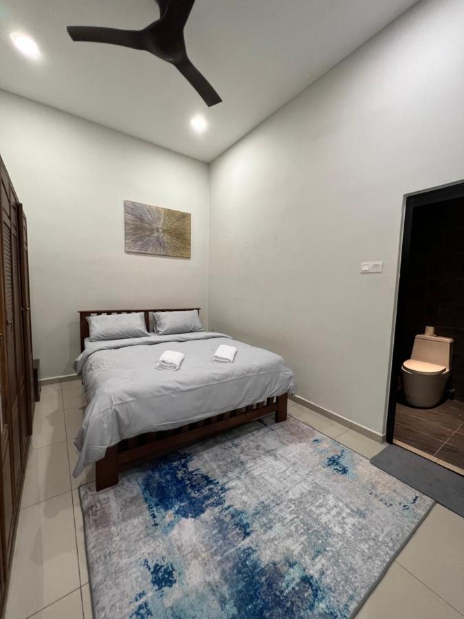 R3Trohouse 3Br 8Pax Ps4,Pool Table,Netflix Vila Kuantan Exterior foto