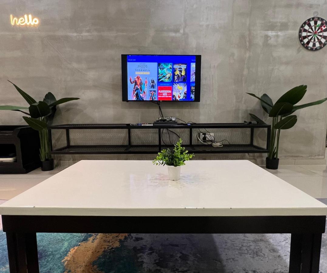 R3Trohouse 3Br 8Pax Ps4,Pool Table,Netflix Vila Kuantan Exterior foto
