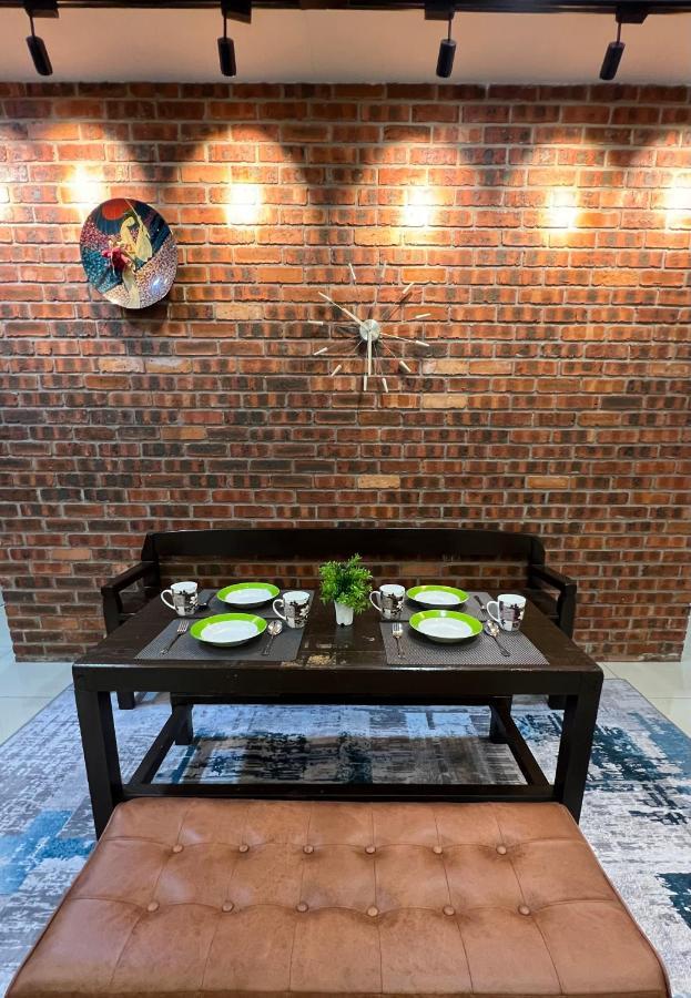 R3Trohouse 3Br 8Pax Ps4,Pool Table,Netflix Vila Kuantan Exterior foto
